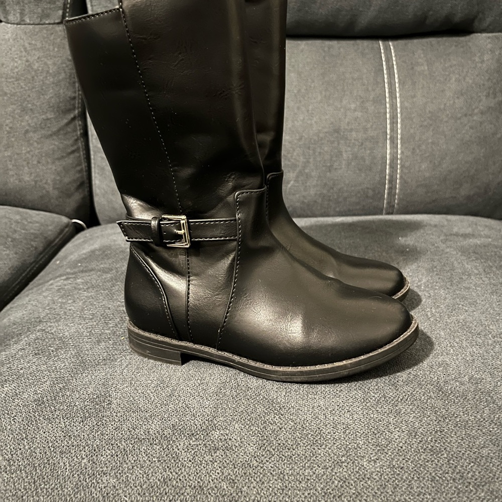 Children’s place girl boots